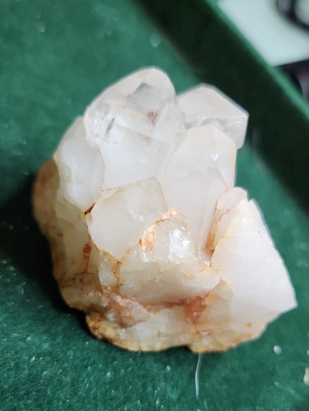 Natural Growth of Quartz Points, 2.8oz